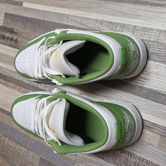 💯💥Nike Air Jordan 1 Low SE Green Chlorophyll HF4823-100 Men's Size 10 - Picture 4 of 5